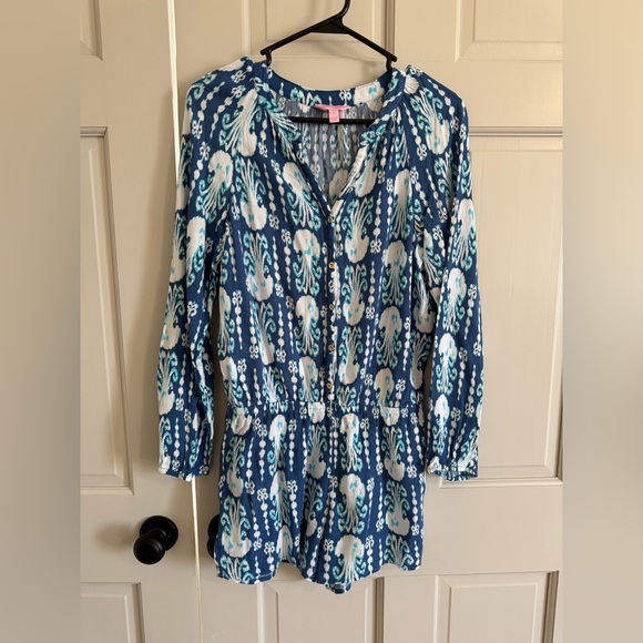 Lilly Pulitzer Pants - Lilly Pulitzer Blue Print ELSA Mandarin Collar Short Romper S